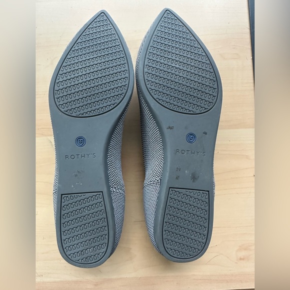 Pointed Rothy’s - Picture 2 of 3